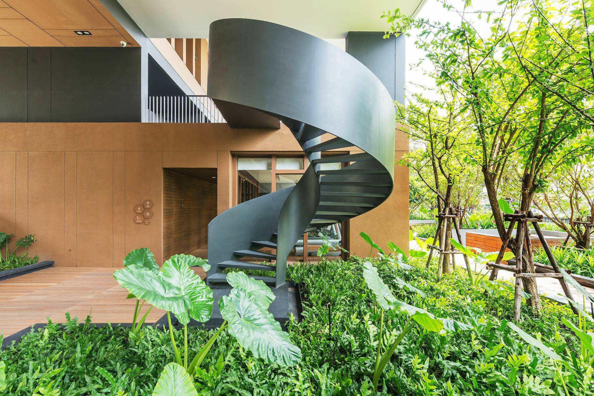 Hasu Haus By Favstay Banguecoque Exterior foto